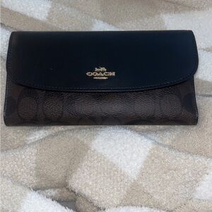 NWT Coach wallet